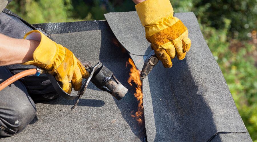 Professional flood damage restoration services in Magnetic Springs, OH